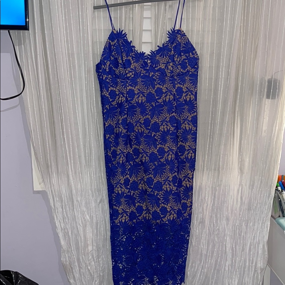 Lace dress